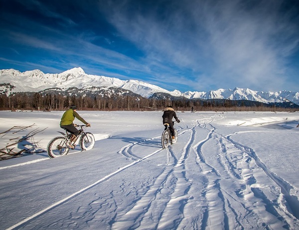 катание на велосипеде зимой