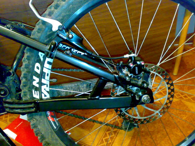 задний тормоз